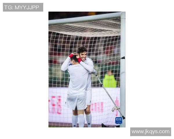 足球明星全景展示平台汇聚全球顶尖球员信息与动态